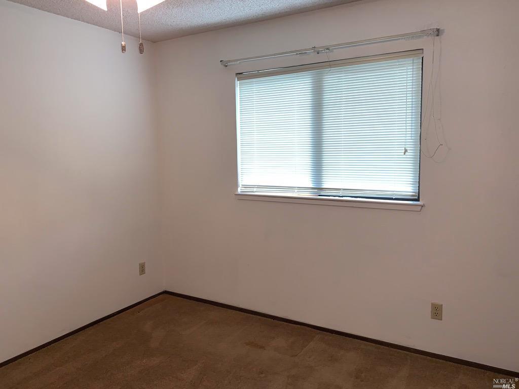 4340 Racetrack Road Rocklin, CA 95677 - Photo 15 of 34