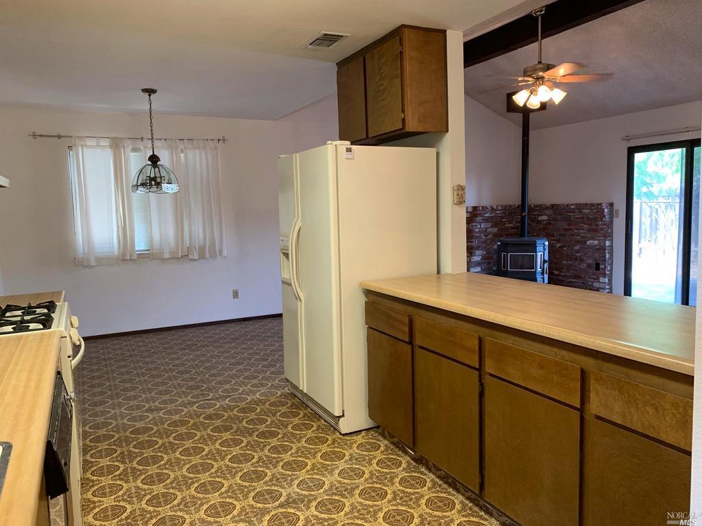 4340 Racetrack Road Rocklin, CA 95677 - Photo 6 of 34