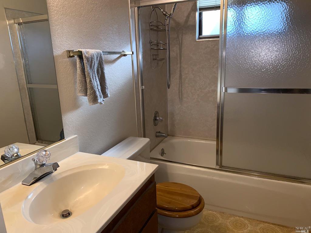 4340 Racetrack Road Rocklin, CA 95677 - Photo 10 of 34