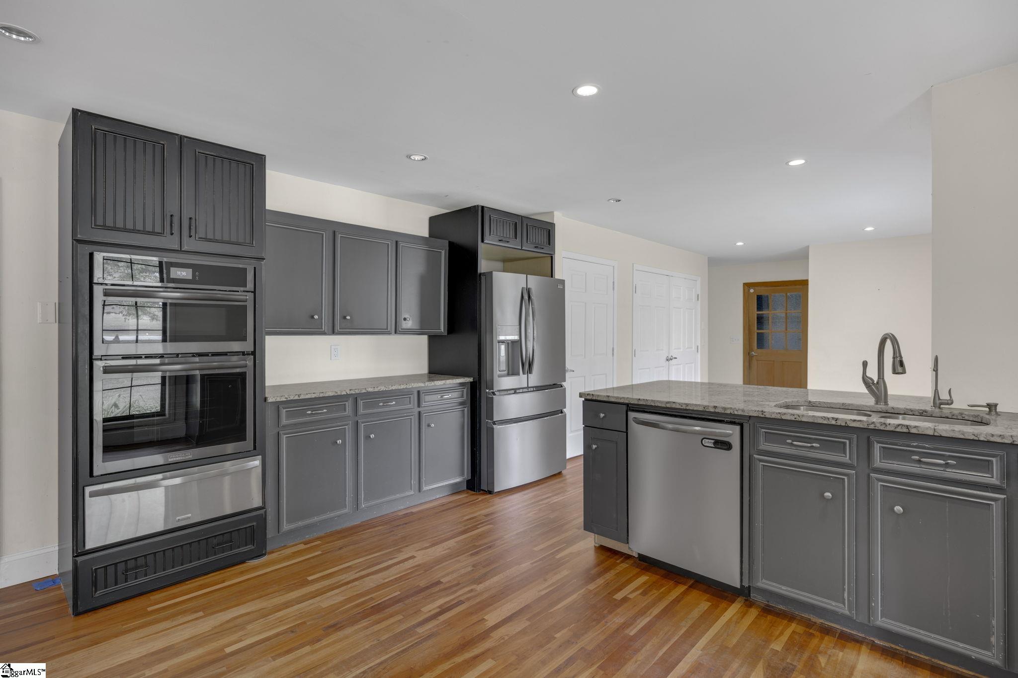113 Greybridge Road Pelzer, SC 29669 - Photo 12 of 40