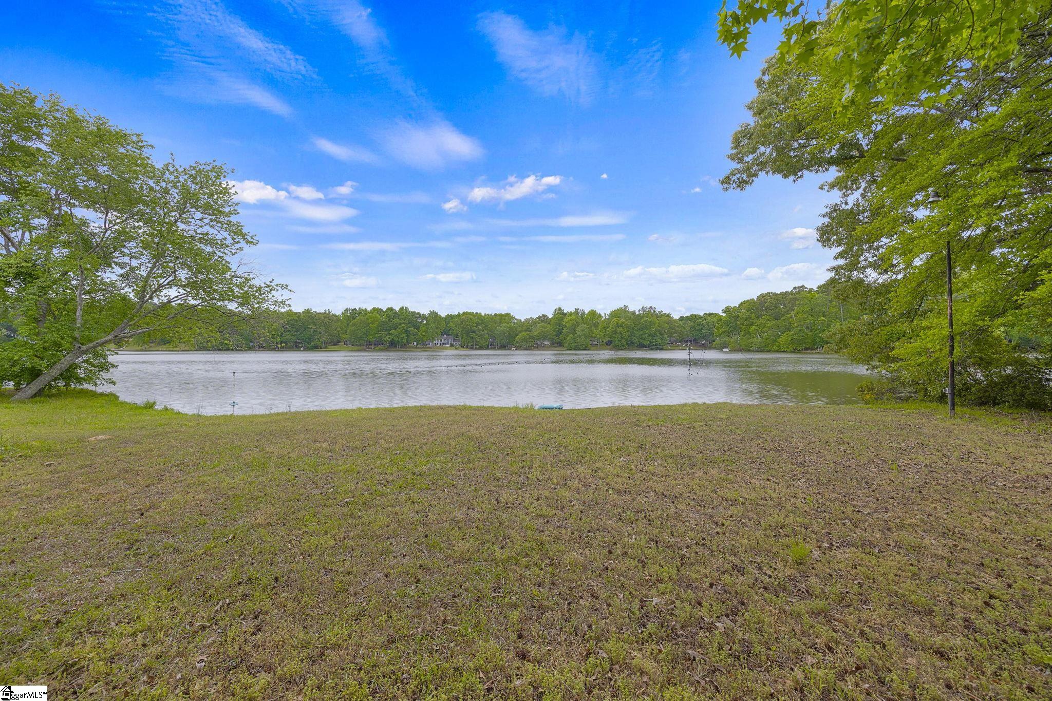 113 Greybridge Road Pelzer, SC 29669 - Photo 2 of 40