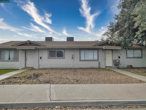 $590,000 | 2508 Haddon Avenue, Modesto, CA 95354