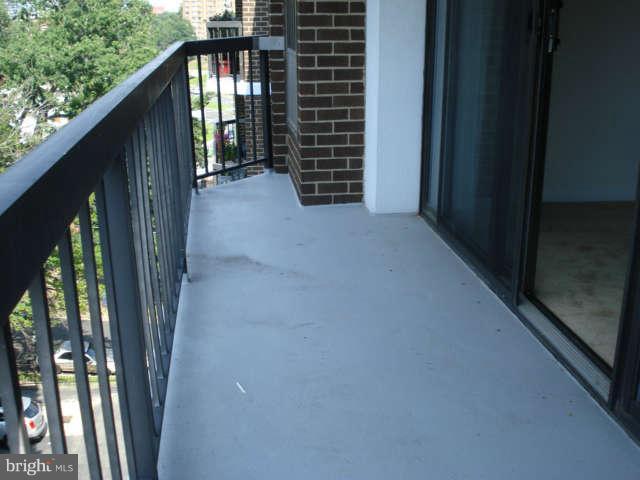 1401 North Rhodes Street, Unit 603 Arlington, VA 22209 - Photo 9 of 16 Exterior General