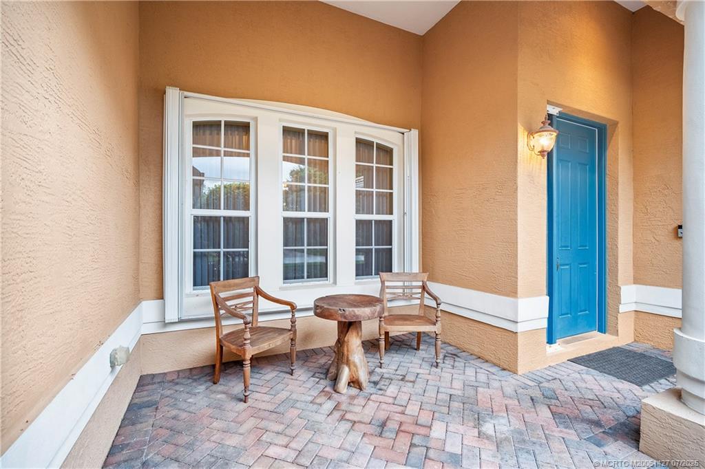 2059 Southwest Panther Trace Stuart, FL 34997 - Photo 7 of 53