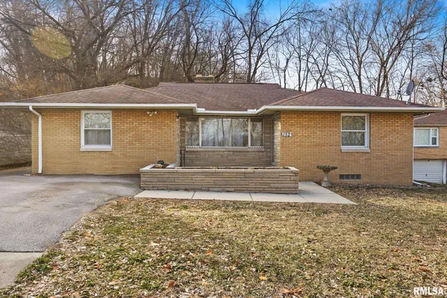 $149,900 | 152 Pekin Avenue, East Peoria, IL 61611