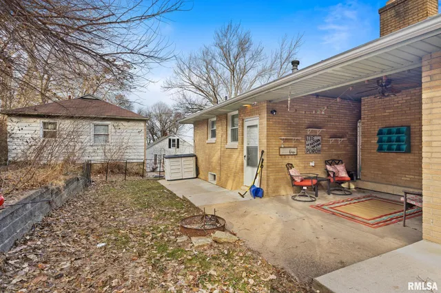 $149,900 | 152 Pekin Avenue, East Peoria, IL 61611