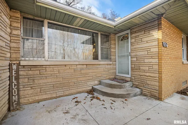 $149,900 | 152 Pekin Avenue, East Peoria, IL 61611