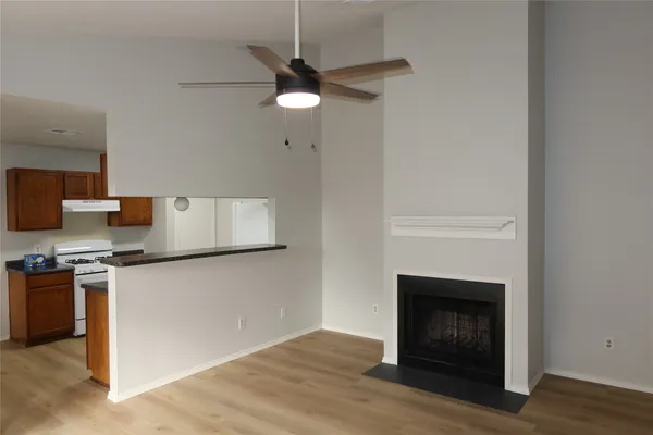 $1,550 | 2511 Bucks Run, Unit A, Austin, TX 78744