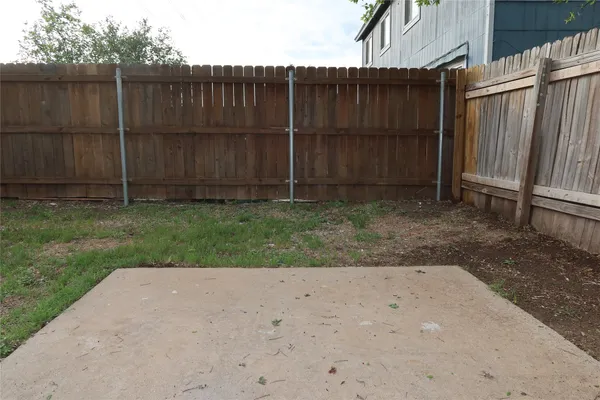 $1,450 | 2511 Bucks Run, Unit A, Austin, TX 78744