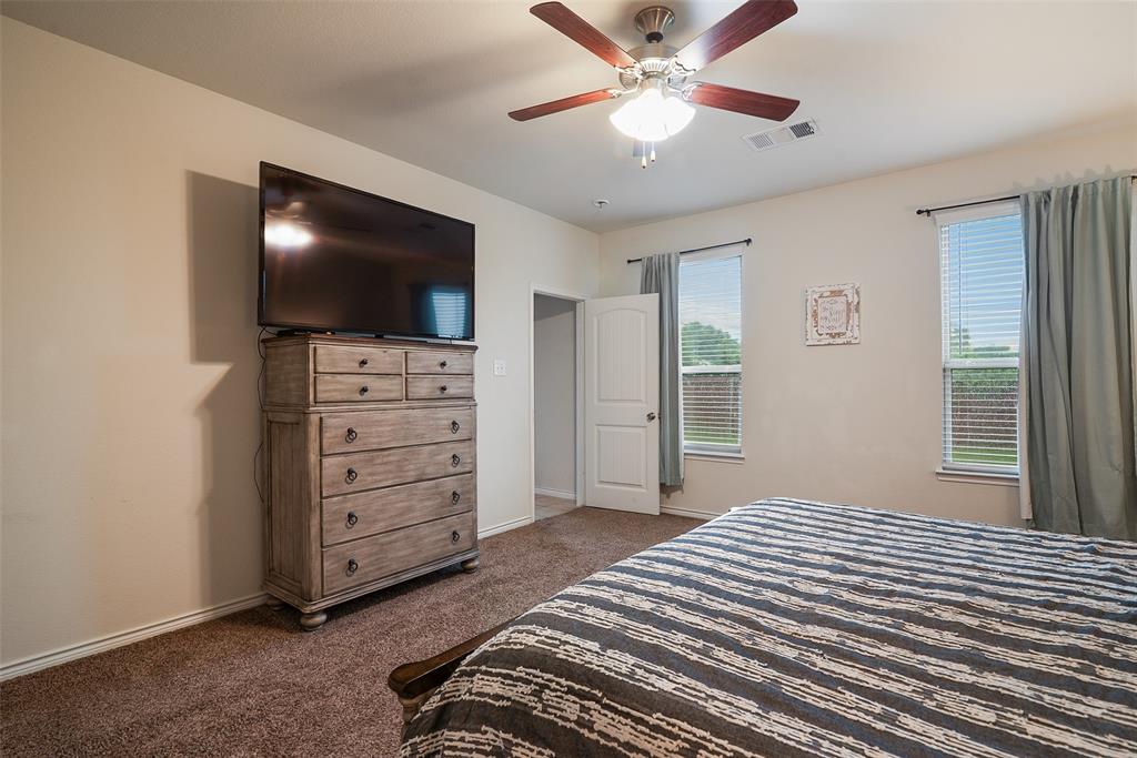 1733 Beasley Street Van Alstyne, TX 75495 - Photo 18 of 32