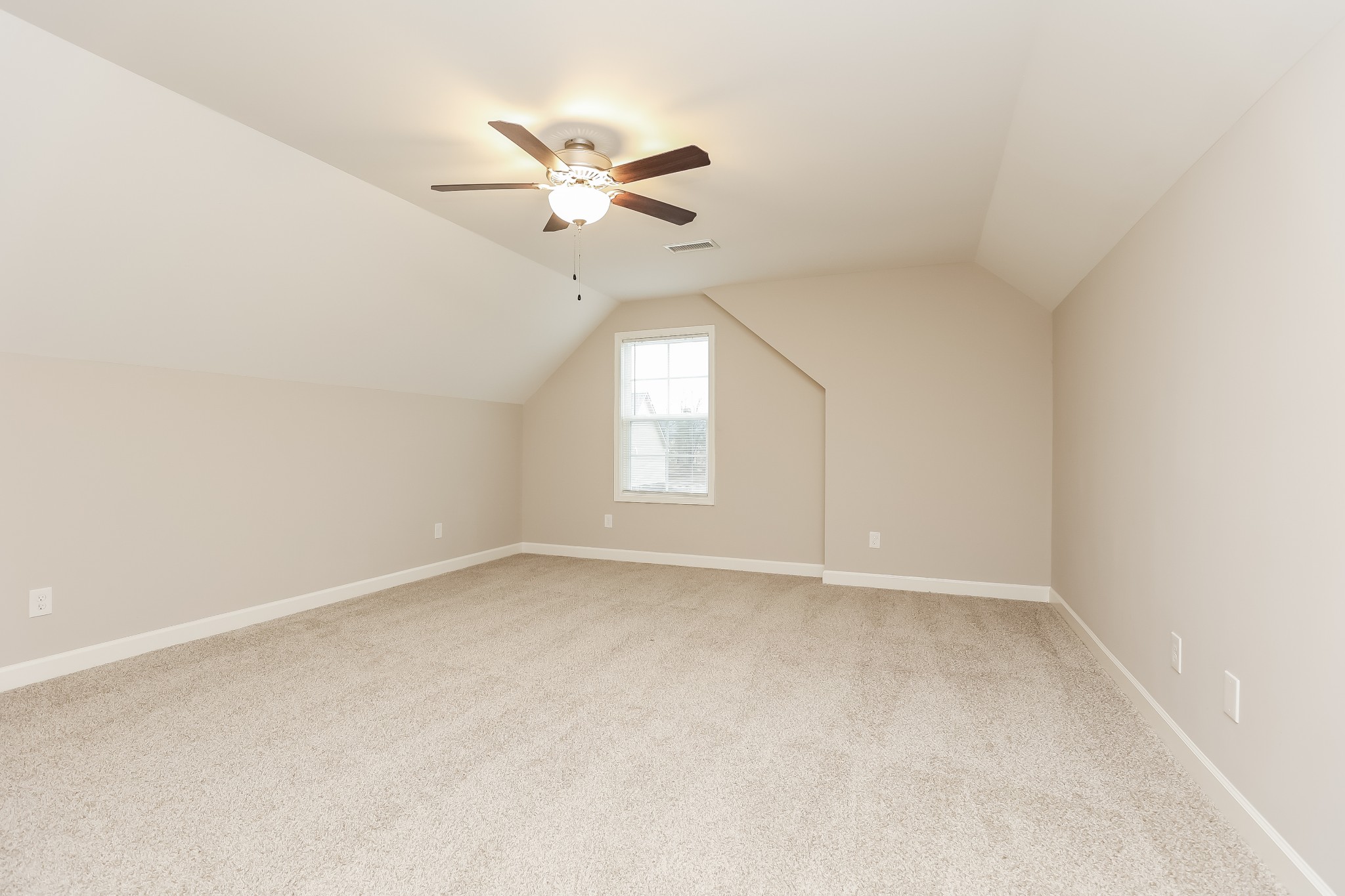 311 Bountiful Smyrna, TN 37167 - Photo 3 of 15 an empty room with windows and fan