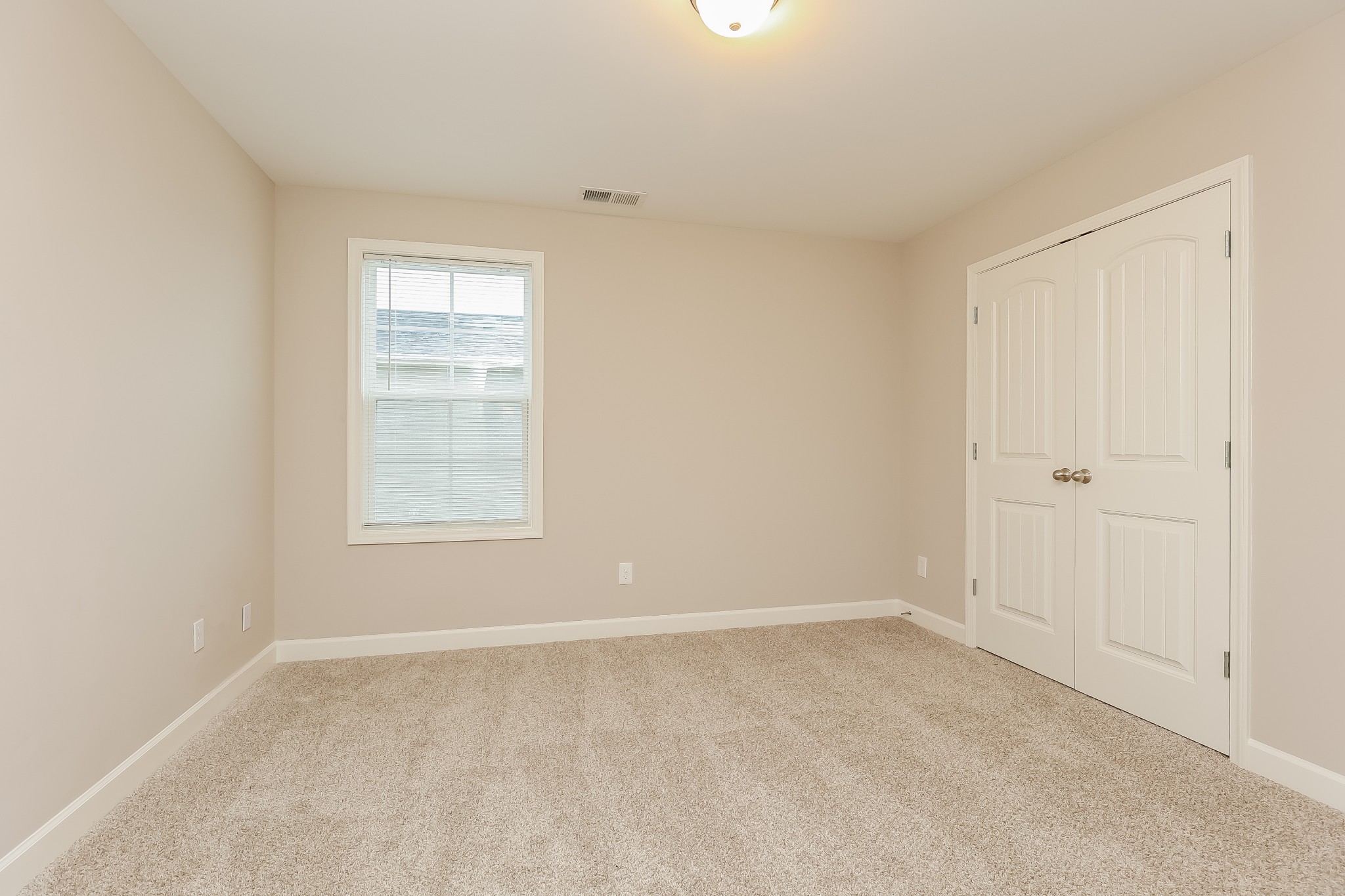 311 Bountiful Smyrna, TN 37167 - Photo 4 of 15 an empty room with windows