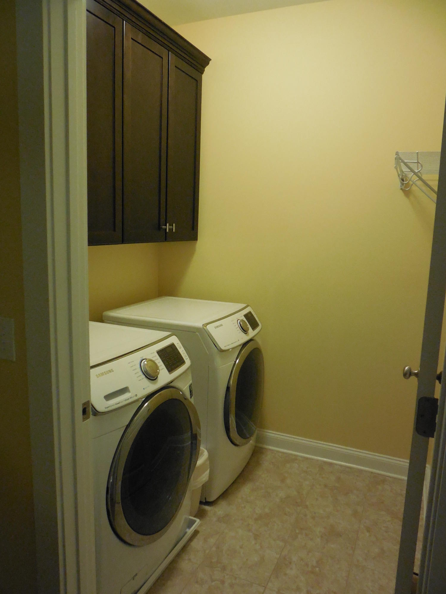 213 Slipper Shell Court Mount Pleasant, SC 29464 - Photo 10 of 28 Laundry Room (1).JPG