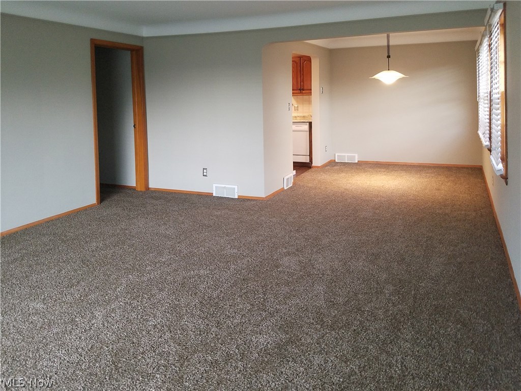 4376 Tiedeman Road Cleveland, OH 44144 - Photo 17 of 32 Gallery Image 17