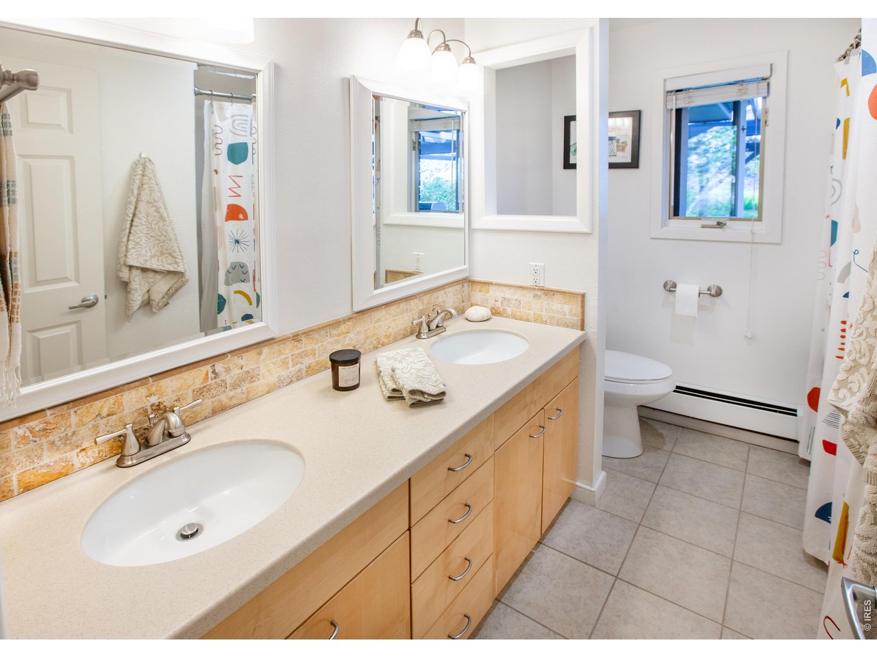 6152 Hygiene Road Longmont, CO 80503 - Photo 16 of 40 Hall Bath