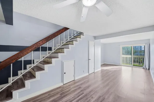 $2,525 | 267 South Ventura Road, Unit 280, Port Hueneme, CA 93041