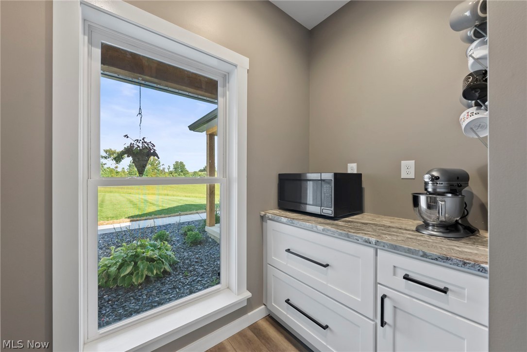 4675 Hunt Road Hopewell, OH 43746 - Photo 12 of 45 Gallery Image 12