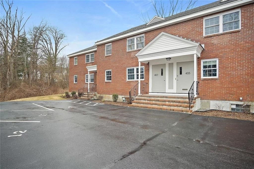 407 Washington Street, Unit 2 Westwood, MA 02090 - Photo 2 of 23
