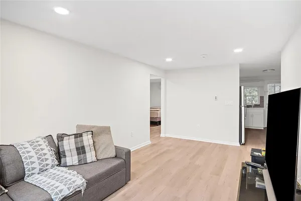 $565,000 | 407 Washington Street, Unit 2, Westwood, MA 02090