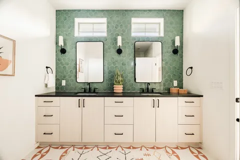 $475,000 | 3500 Pecan Springs Road, Unit 5, Austin, TX 78723