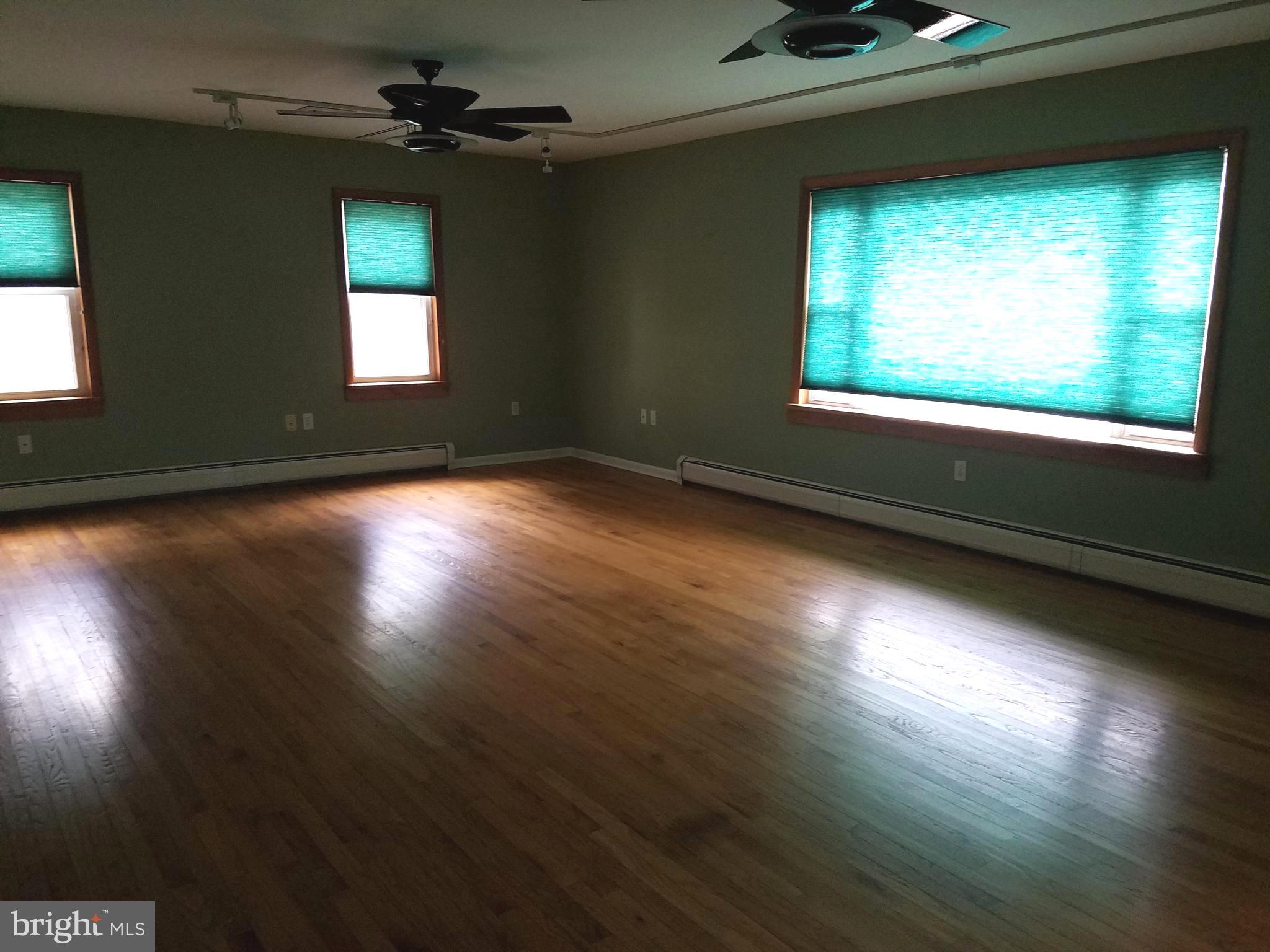 1465 Old Colonial Road Harrisburg, PA 17112 - Photo 31 of 49 Gallery Image 31
