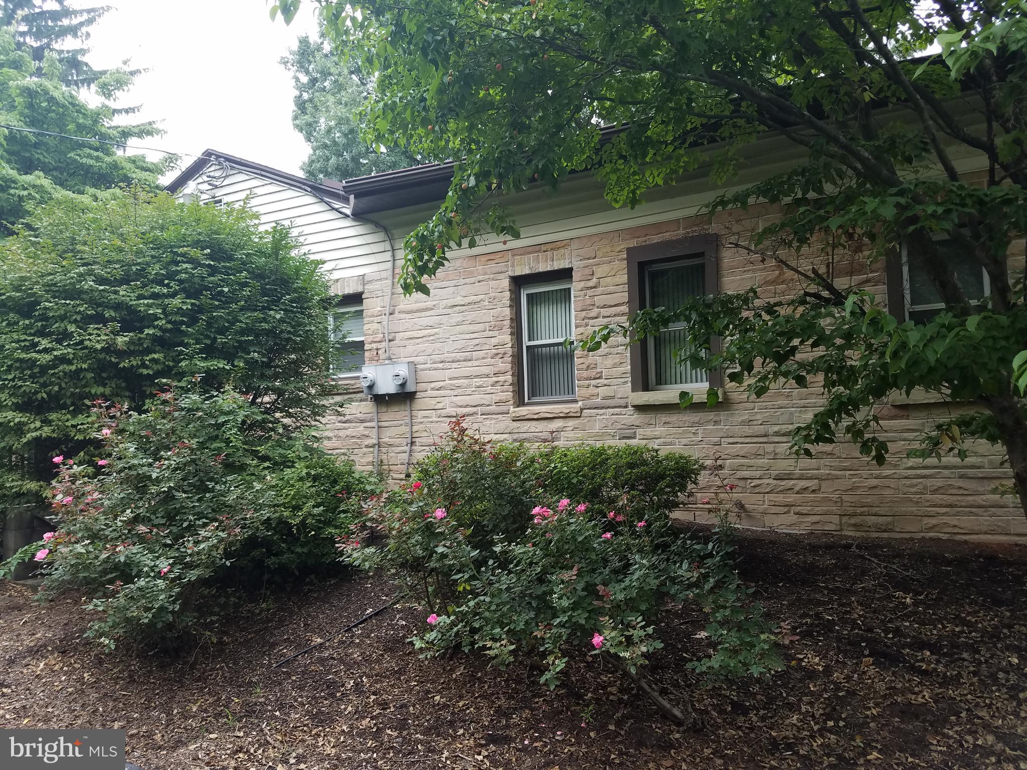 1465 Old Colonial Road Harrisburg, PA 17112 - Photo 10 of 49 Gallery Image 10