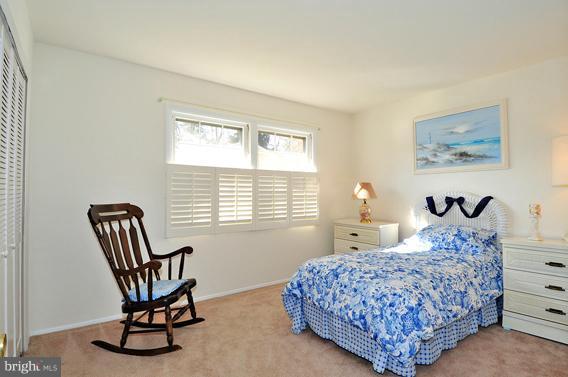 5010 West Running Brook Road Columbia, MD 21044 - Photo 4 of 18 3rd Bedroom with Plantation Shutters