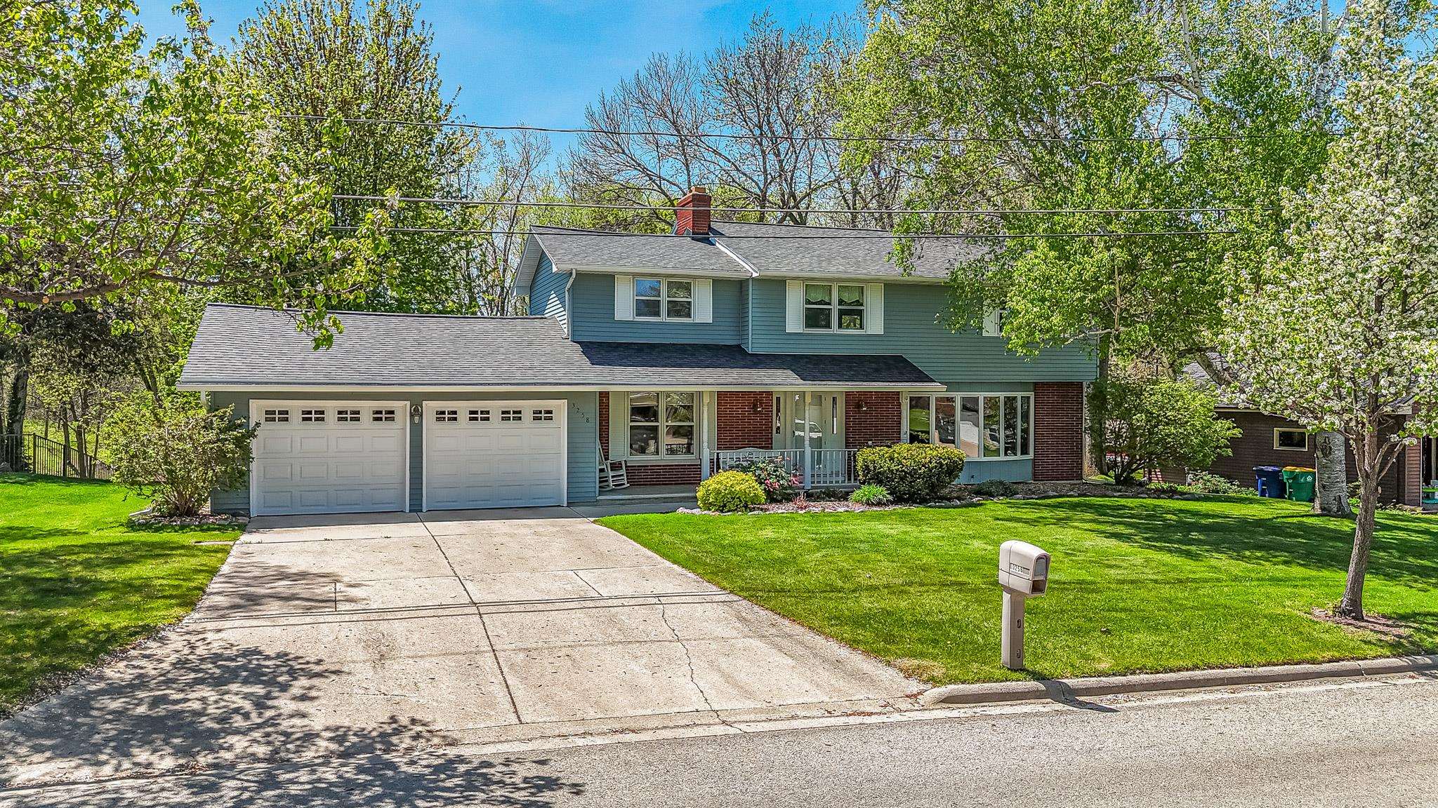 3258 Peterson Road Green Bay, WI 54311 - Photo 1 of 34