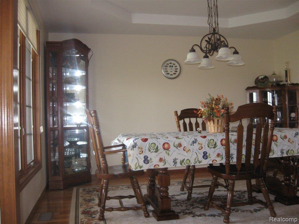 2236 Buhl Road Newport, MI 48166 - Photo 6 of 15 2236 Buhl dining.JPG