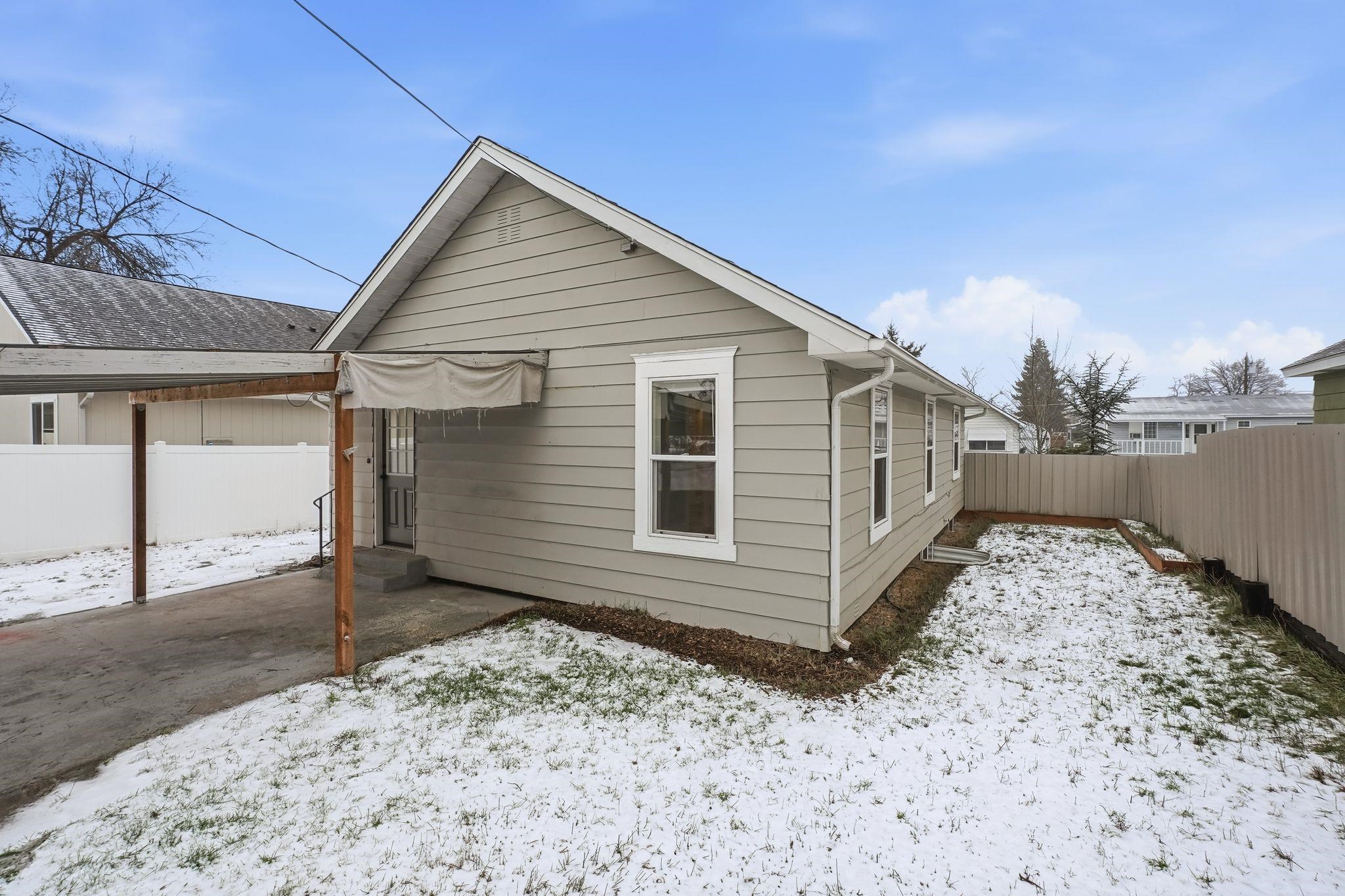 2018 East Central Avenue Spokane, WA 99208 - Photo 14 of 19