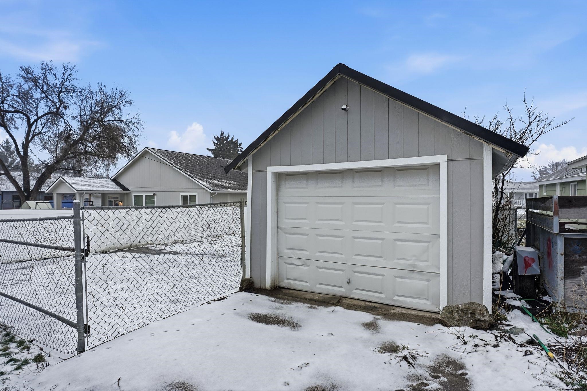 2018 East Central Avenue Spokane, WA 99208 - Photo 18 of 19