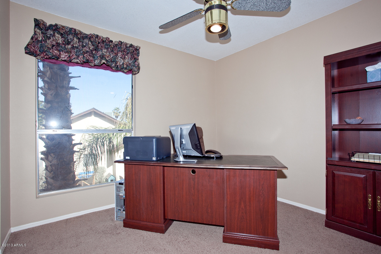 530 East Utopia Road Phoenix, AZ 85024 - Photo 18 of 20 Office