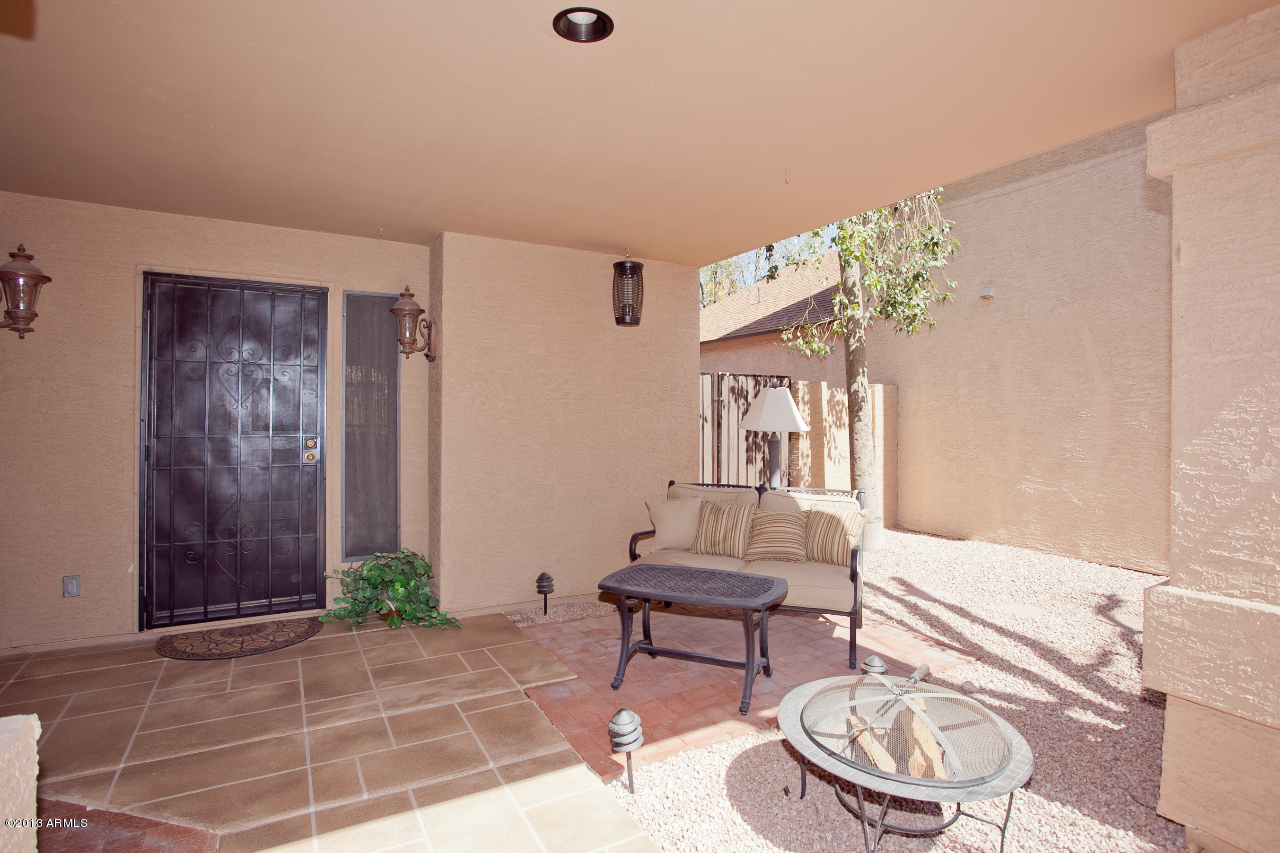 530 East Utopia Road Phoenix, AZ 85024 - Photo 5 of 20 Patio