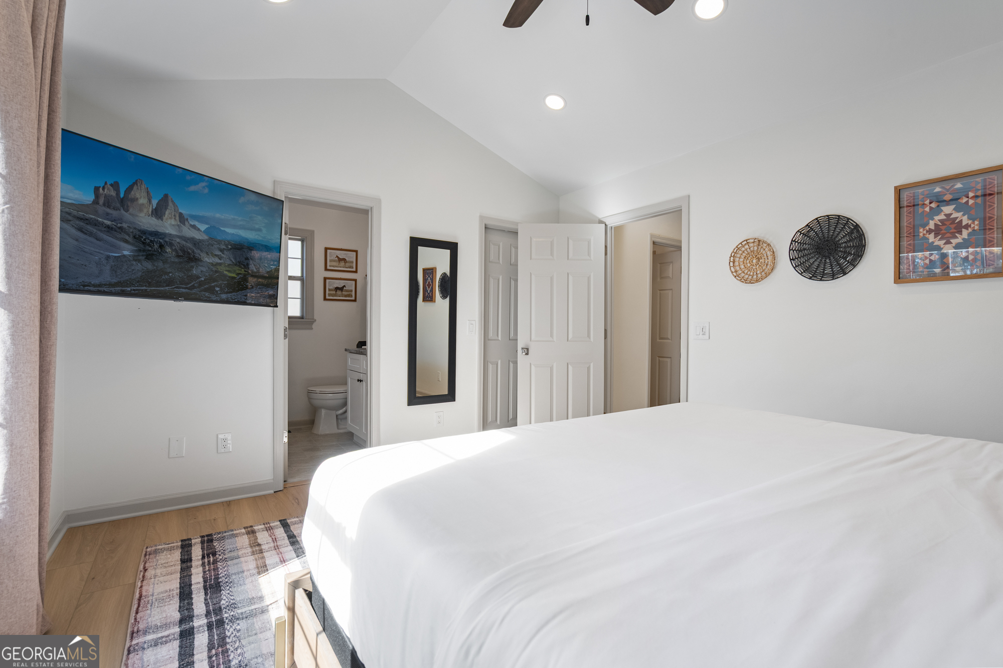 17 North Wesley Ridge Adairsville, GA 30103 - Photo 22 of 30 a bedroom with a bed and a window