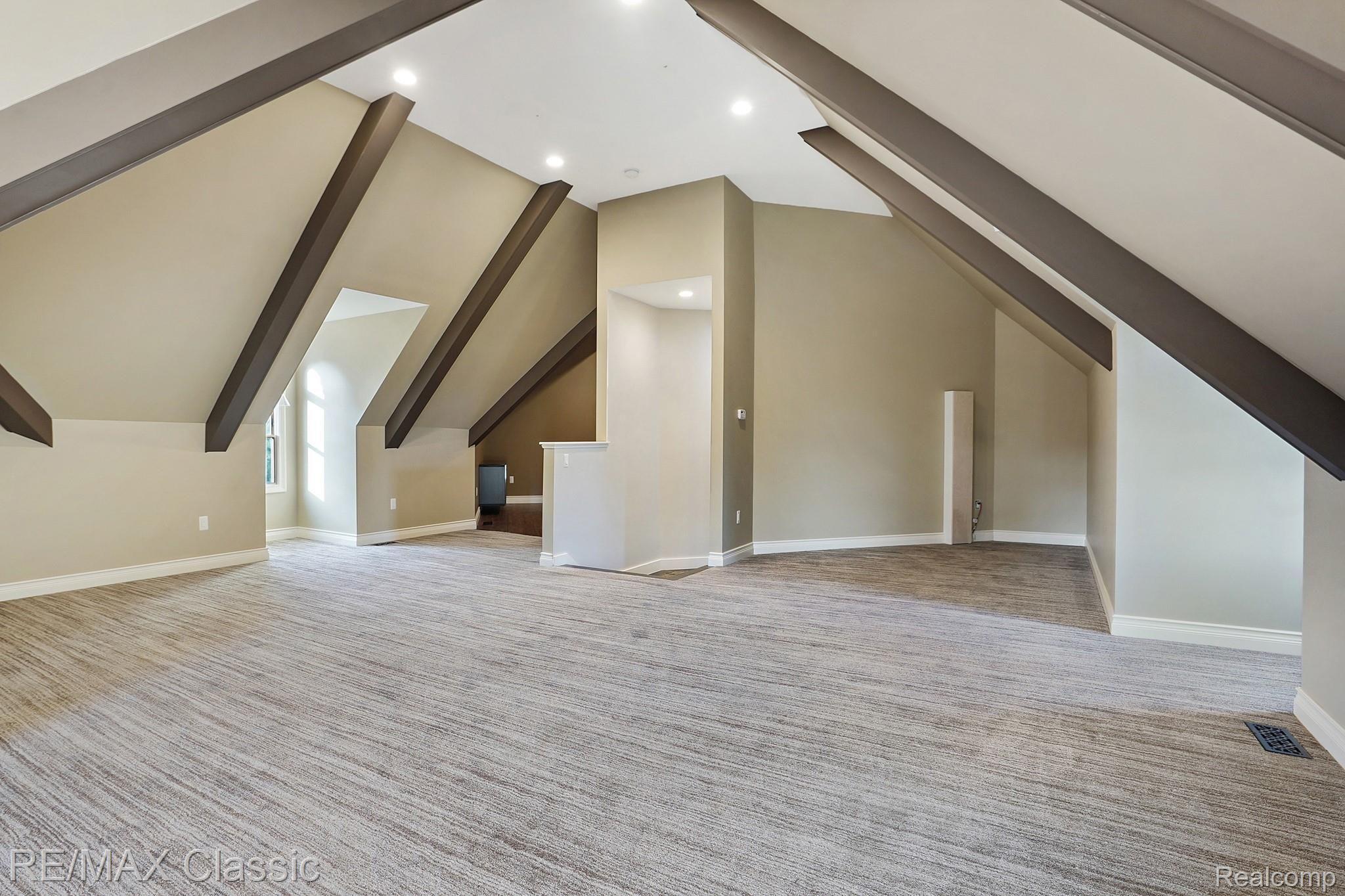 44780 West 11 Mile Road Novi, MI 48375 - Photo 44 of 51 DSC08708.jpg