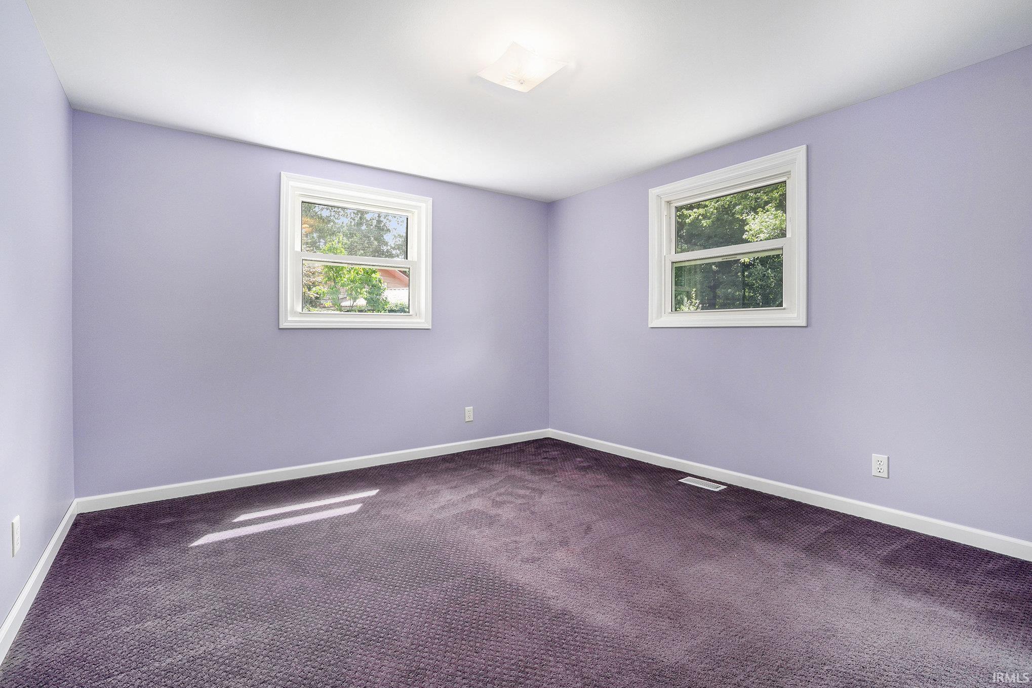 15369 Doris Road Bristol, IN 46507 - Photo 11 of 17 Gallery Image 11