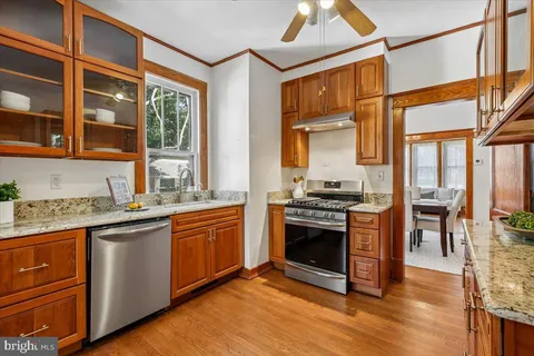 $949,500 | 5511 Alta Vista Road, Bethesda, MD 20814