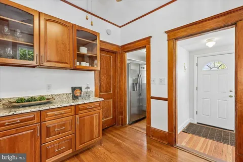 $949,500 | 5511 Alta Vista Road, Bethesda, MD 20814