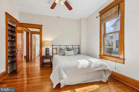 $949,500 | 5511 Alta Vista Road, Bethesda, MD 20814