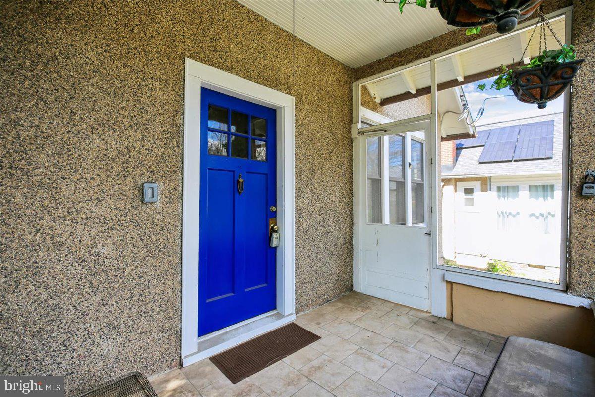 5511 Alta Vista Road Bethesda, MD 20814 - Photo 3 of 54