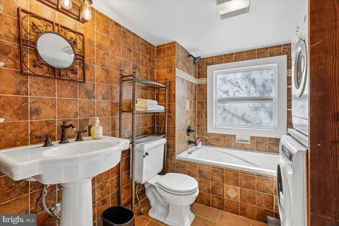 $949,500 | 5511 Alta Vista Road, Bethesda, MD 20814