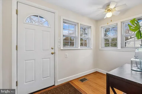 $949,500 | 5511 Alta Vista Road, Bethesda, MD 20814