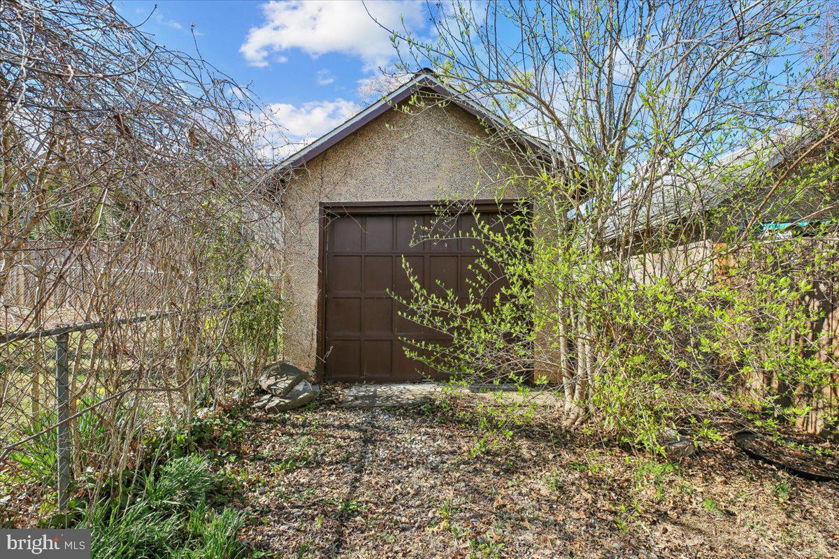 5511 Alta Vista Road Bethesda, MD 20814 - Photo 39 of 54