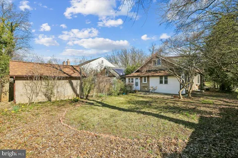 $949,500 | 5511 Alta Vista Road, Bethesda, MD 20814