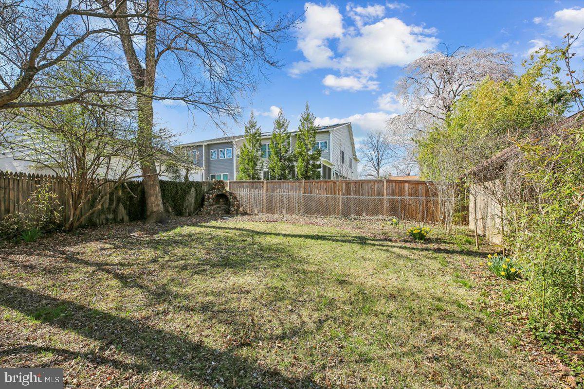 5511 Alta Vista Road Bethesda, MD 20814 - Photo 48 of 54