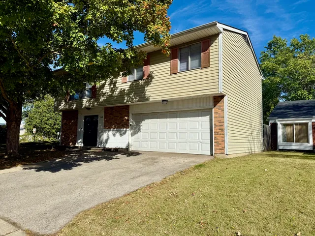 $329,000 | 149 Highbury Drive, Elgin, IL 60120