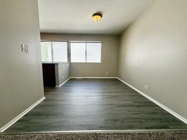 $329,000 | 149 Highbury Drive, Elgin, IL 60120