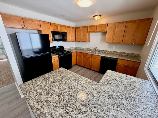 $329,000 | 149 Highbury Drive, Elgin, IL 60120