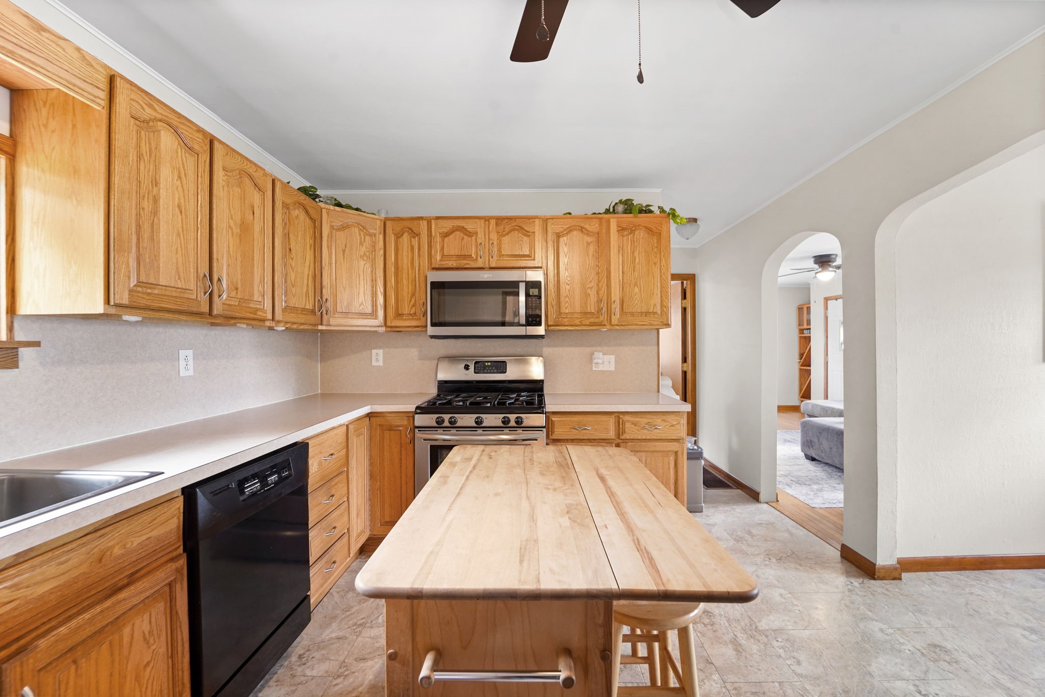 3297 Gillespie Road Binghamton, NY 13903 - Photo 9 of 42