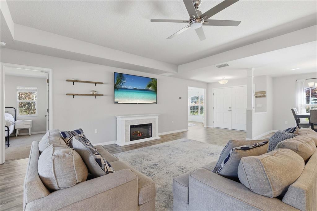 12335 House Finch Road Weeki Wachee, FL 34614 - Photo 11 of 44